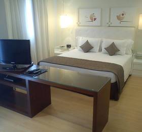 Riema Saint Charbel Suites & Life в Сан-Паулу