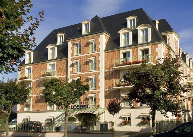 La Closerie Hotel & Residence