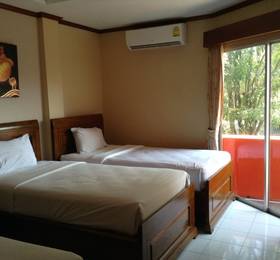 Jomtien Cozy Inn Hotel в Паттайе