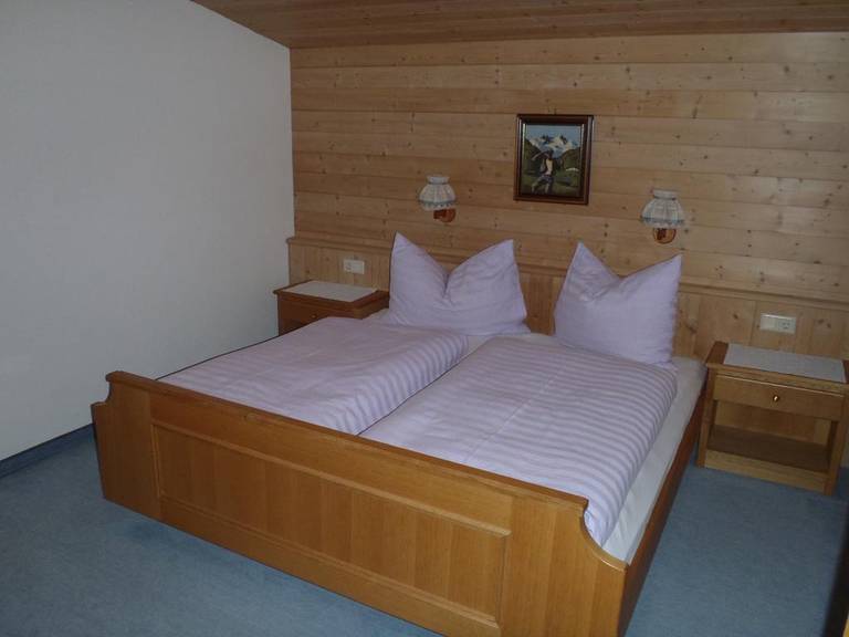 Daniela Apartments