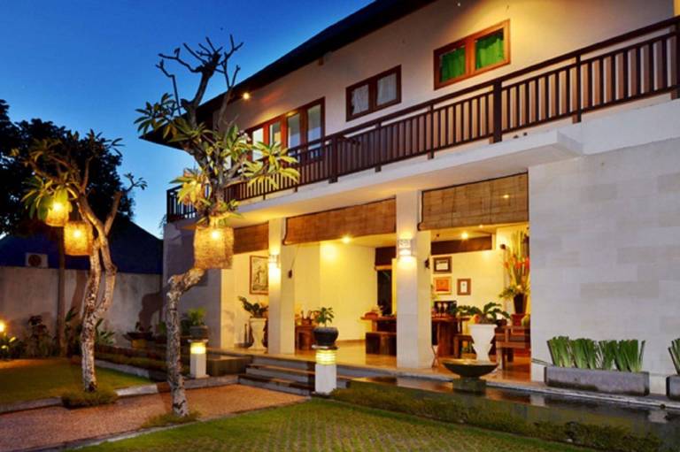 The Khayangan Dreams Villas