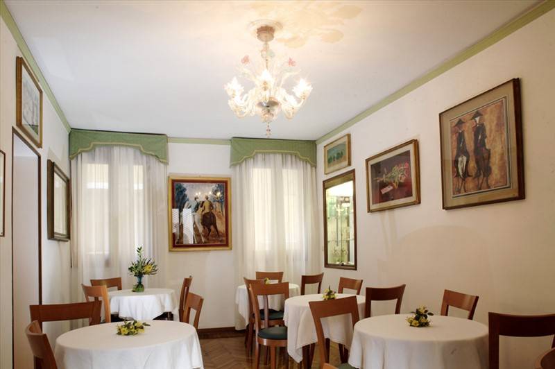 Serenissima Hotel 2* Италия, Венеция