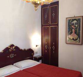 Serenissima Hotel в Венеции