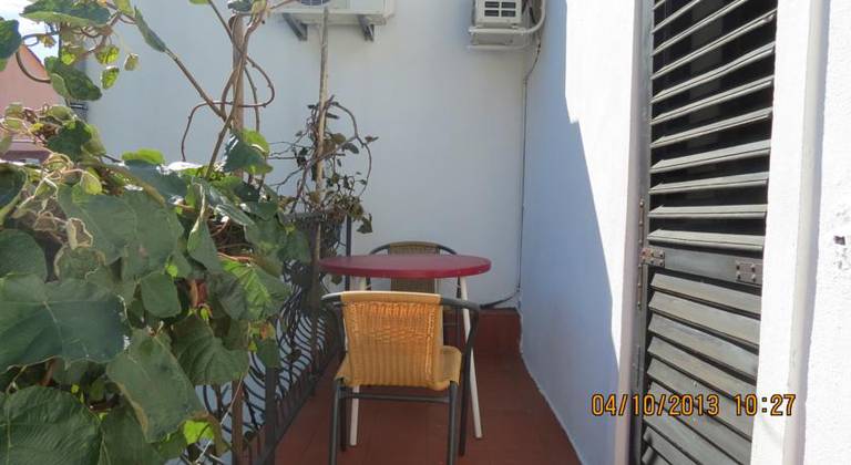 Mirko Apartments