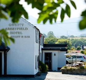 Abbeyfield Hotel в Лландриндод-Уэльсе