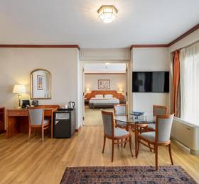 Туры в Holiday Inn в Греции