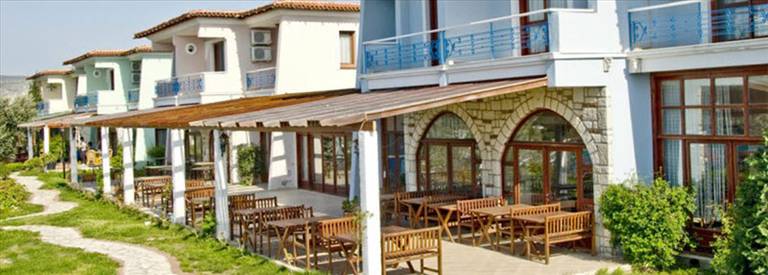 Akay Garden Family Club