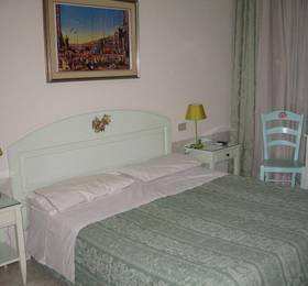 Туры в Adua Hotel в Италии