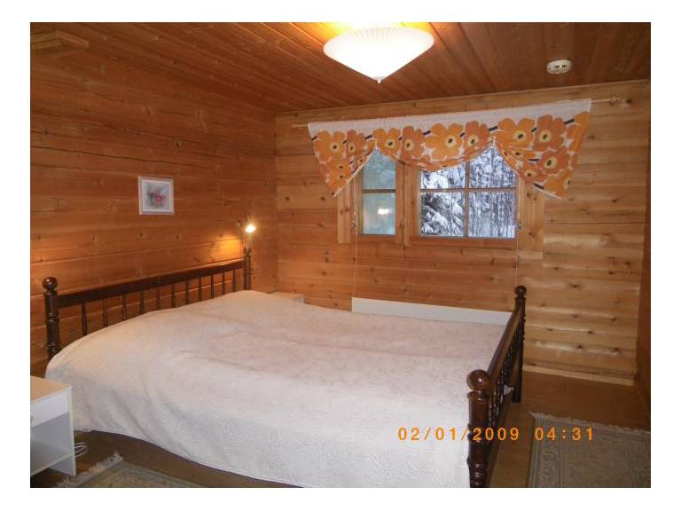 LR Honka Cottage