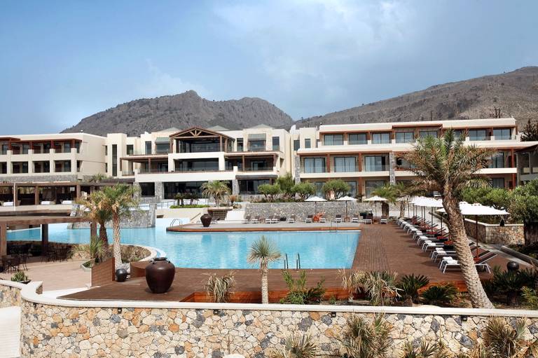 Aqua Grand Hotel