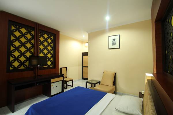 Lusa Hotel