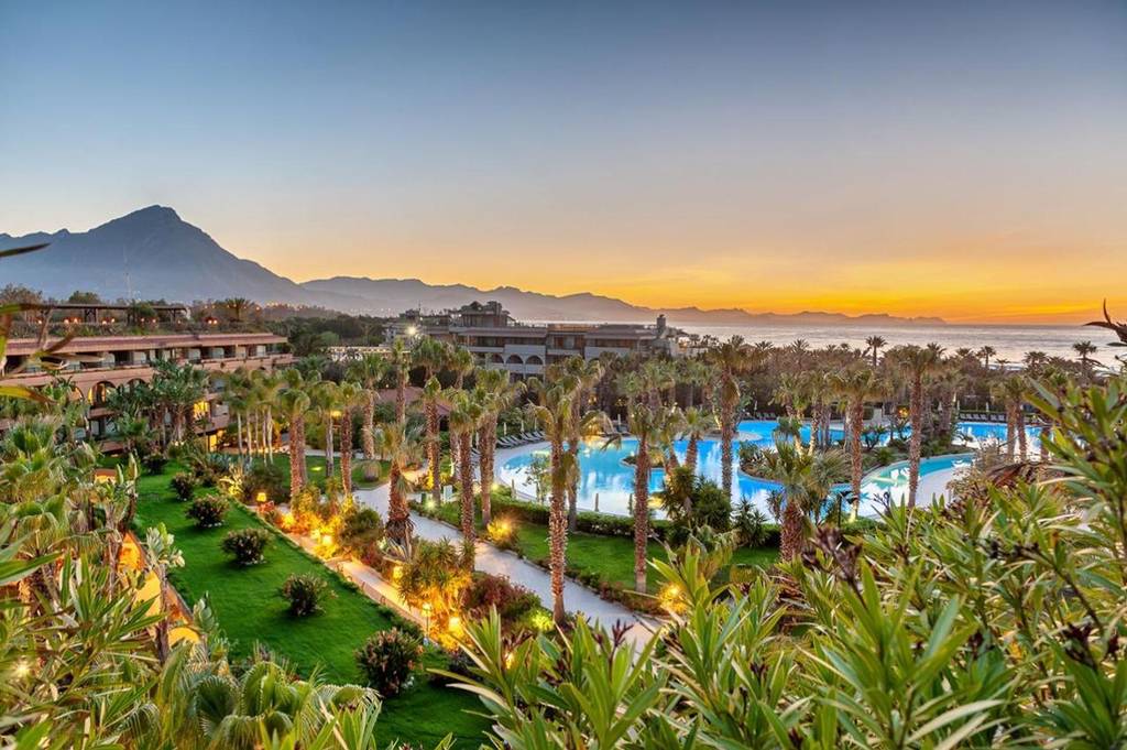 Acacia Resort 4*
