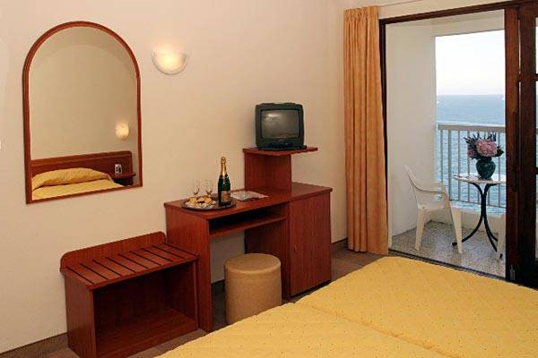 Roc E Mare 3* Франция, Корсика