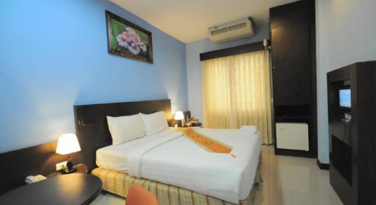 Central Place Pattaya Hotel