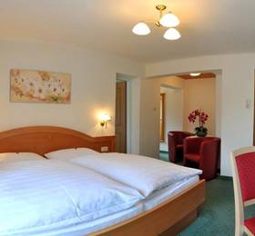 Pension-Appartements Maria в Бад Хофгастайне