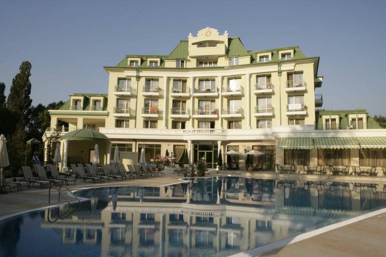 Romance Hotel & Spa