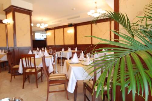 Grand Hotel Perla Ciucasului 3* Румыния, Южные Карпаты