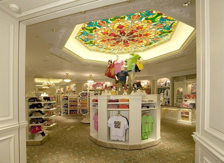 Hong Kong Disneyland