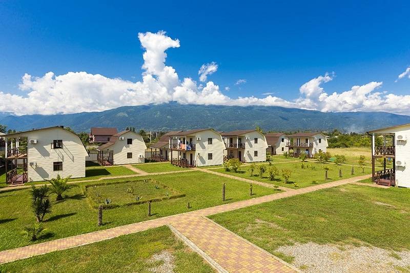 Чистая Вода Кк Абхазия, Алахадзы