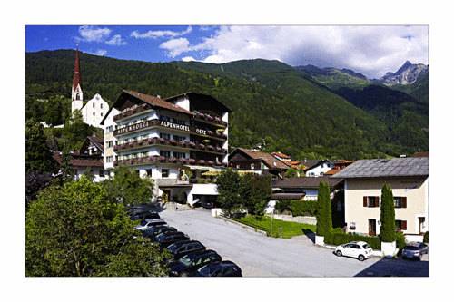 Alpenhotel Oetz 2* Австрия, Тироль