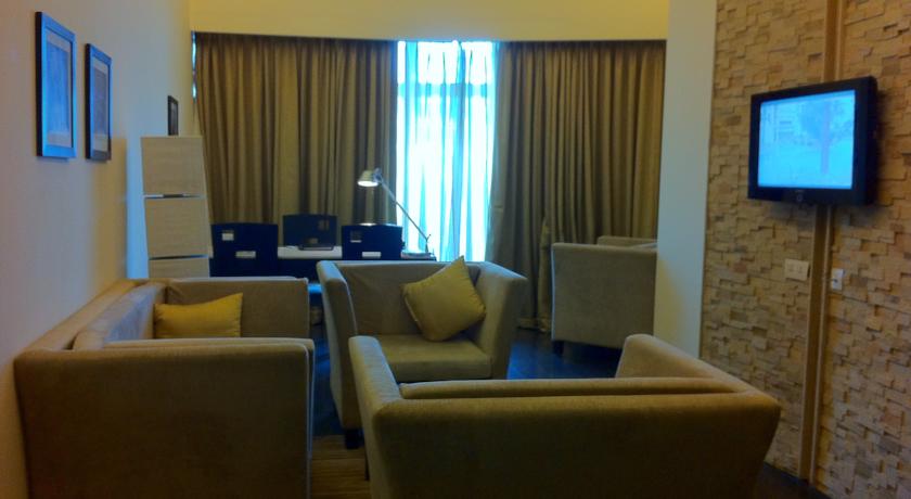 Fortune Select Metropolitan 4*
