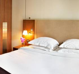 Отдых в Radisson Blu Hotel Champs Elysees - Франция, Париж