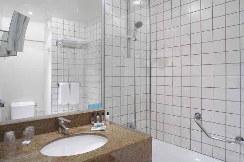 Mercure Paris La Defense 5
