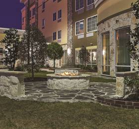 Туры в La Quinta Inn And Suites Willowbrook в США