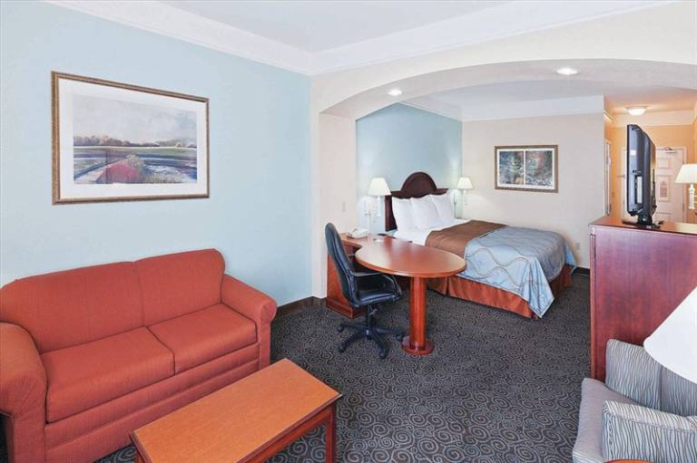 La Quinta Inn And Suites Houston Clay Road