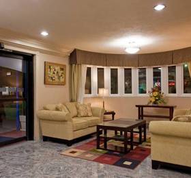 Туры в Holiday Inn Select Beverly Hills в США