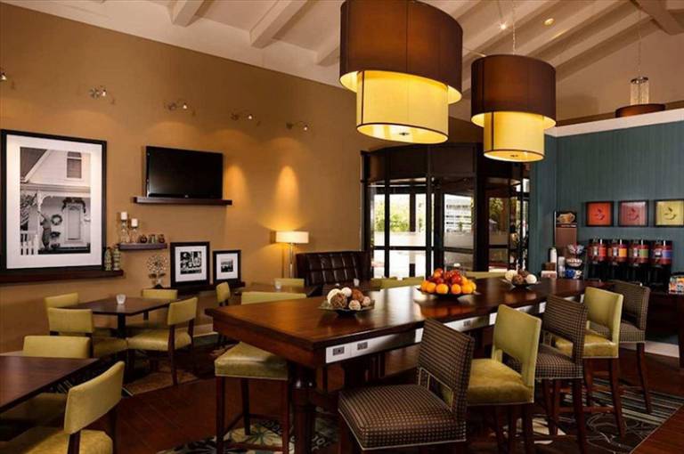 Hampton Inn And Suites Medical Center