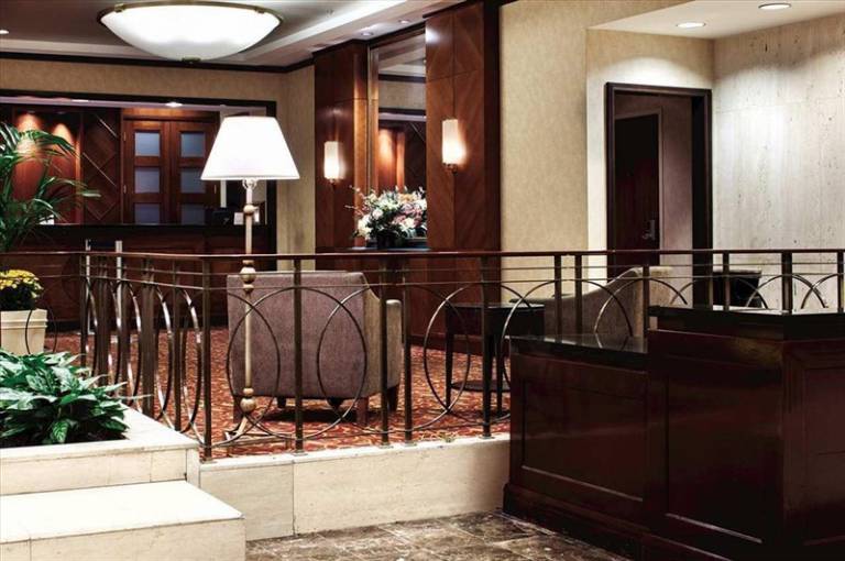 Doubletree Hotel Houston Downtown