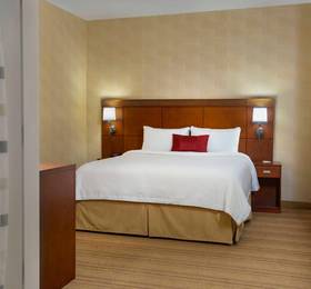 Туры в Courtyard By Marriott South Boston в США