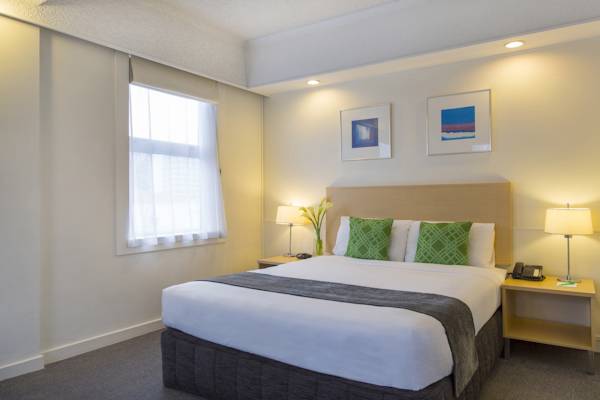 Mercure Hotel Willis Street