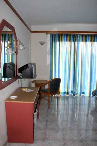 Travellers Lodge 3*