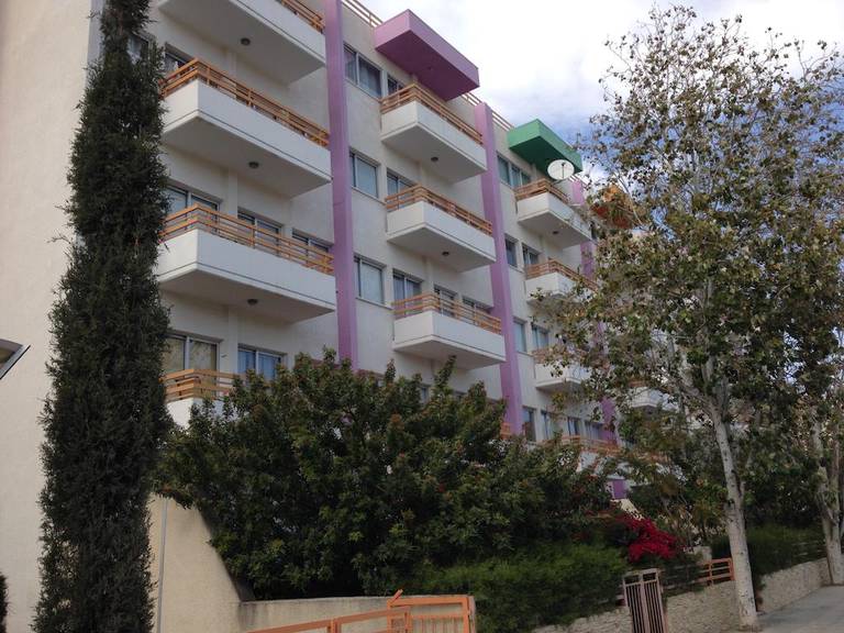 Colours Boutique Apt