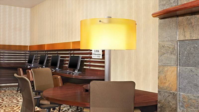 Sheraton Cavalier Calgary 4* Канада, Калгари