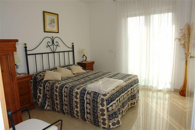 Las Brisas Pool Apt