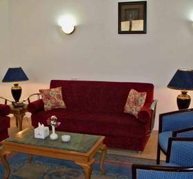 Golden 5 Topaz Suites Hotel в Хургаде