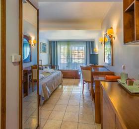Kipriotis Maris Suites Hotel в о. Кос