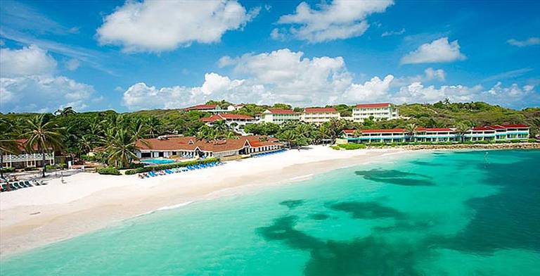 Grand Pineapple Beach