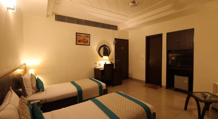Hotel Impress 3* Индия, Нью-Дели