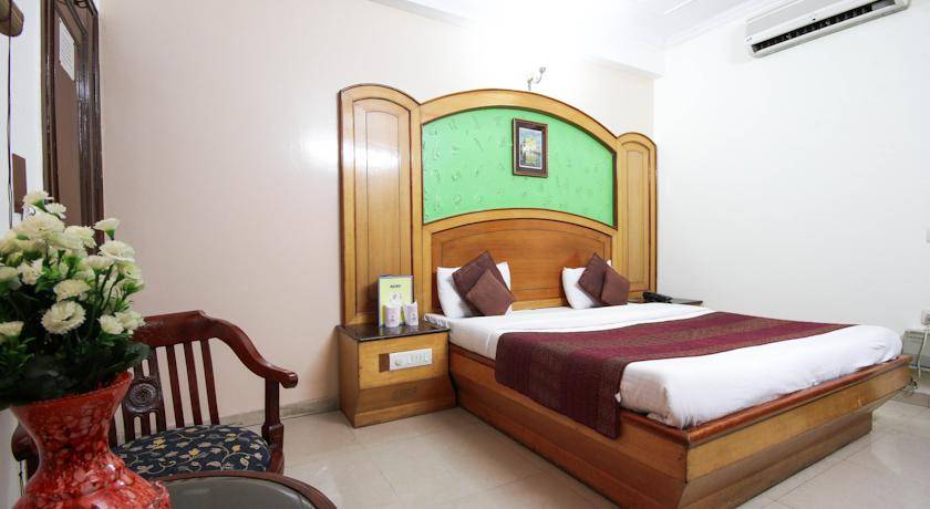 Yuvraj Deluxe Hotel 3* Индия, Нью-Дели
