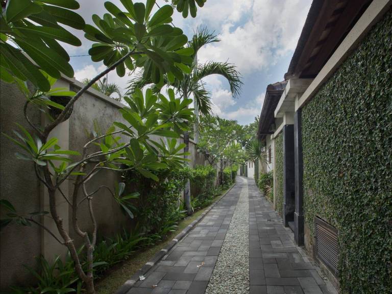 Disini Luxury Spa Villas