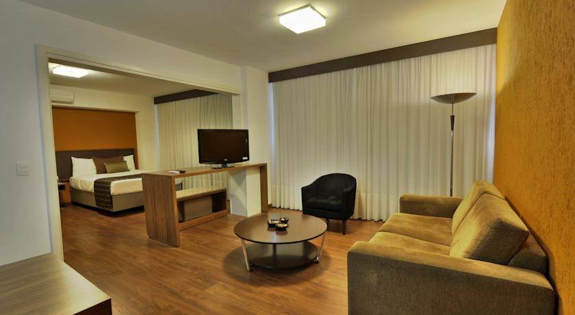 Deville Express Curitiba 3* Бразилия, Куритиба