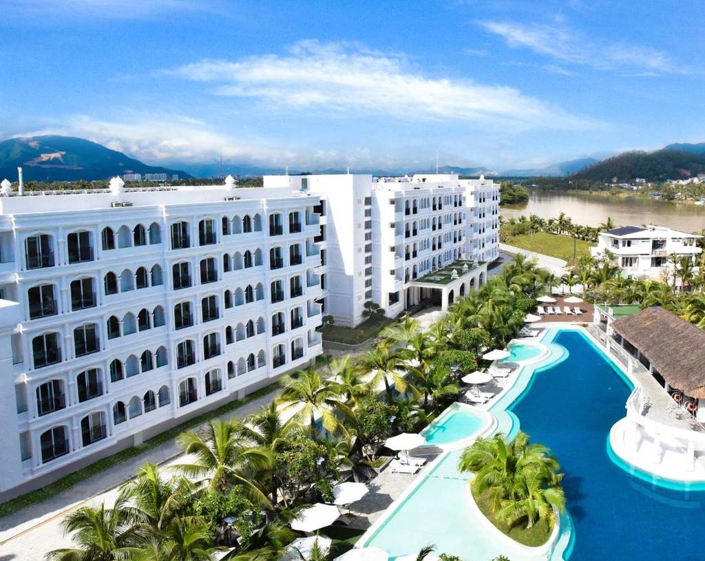 Cham Oasis Nha Trang Resort Condotel 4*
