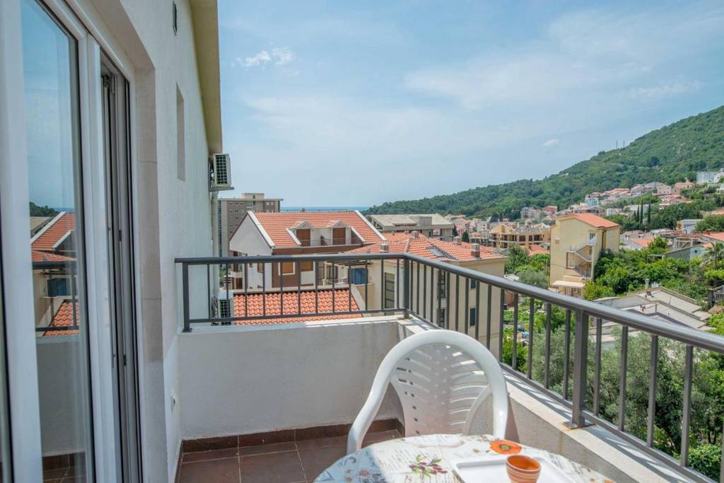 Vjera Villa 3*