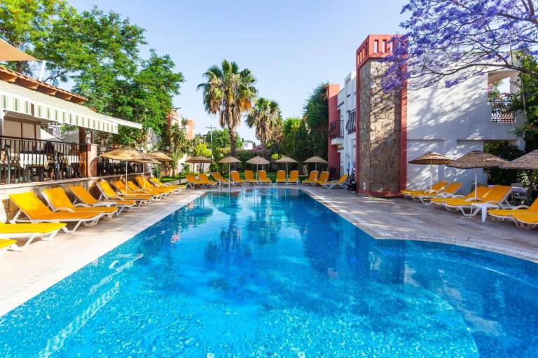 Kriss Hotel