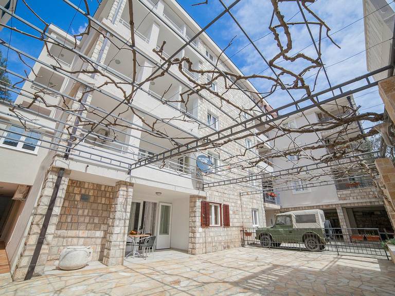 Villa Ivan