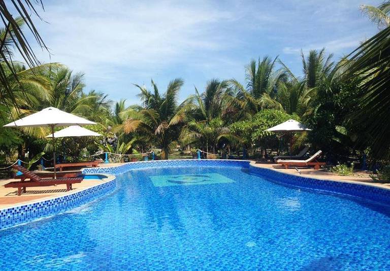 Con Ga Vang Resort